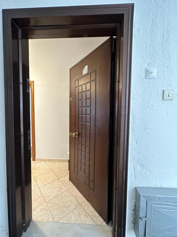 B&S Saranda Apartment Exterior photo